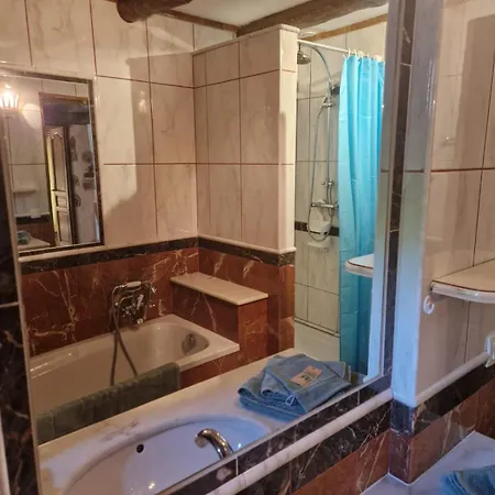 Holiday home La Petite Combe Du Castanet *